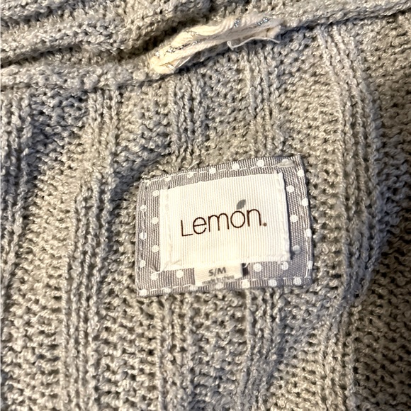 LEMON - Sweater Robe with Detailing - Picture 4 of 4